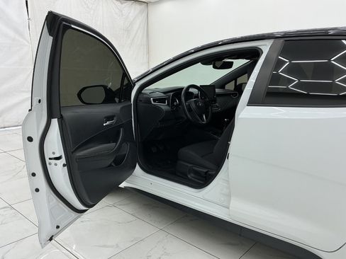 Used 2022 Toyota Corolla SE FWD image 16