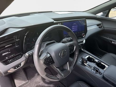 Used 2025 Lexus RX 350 Premium Plus w/ Convenience Package AWD/4WD image 17