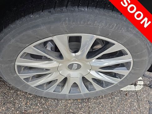 Certified 2025 Cadillac Escalade Premium Luxury Platinum image 10