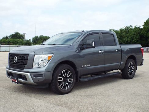 Used 2021 Nissan Titan SV w/ SV Convenience Package AWD/4WD image 1