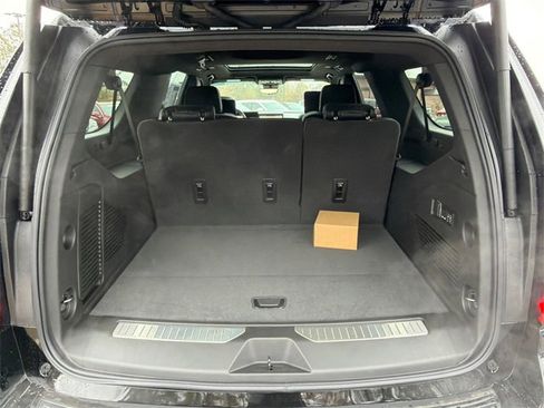 Used 2026 GMC Yukon XL Denali w/ Advanced Technology Package image 18