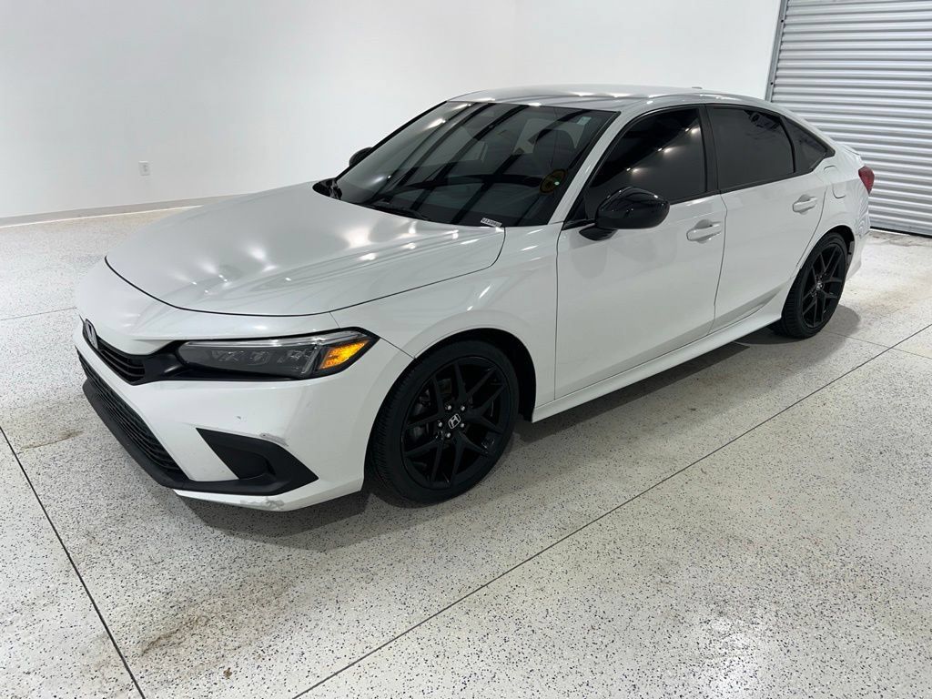 Used 2023 Honda Civic Sport image 1