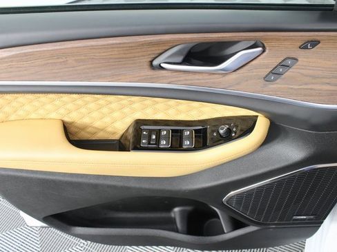 Used 2023 Jeep Grand Cherokee L Summit w/ Advanced Protech Group IV image 16