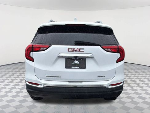 Used 2020 GMC Terrain SLT image 6