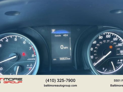 Used 2018 Toyota Camry SE image 35