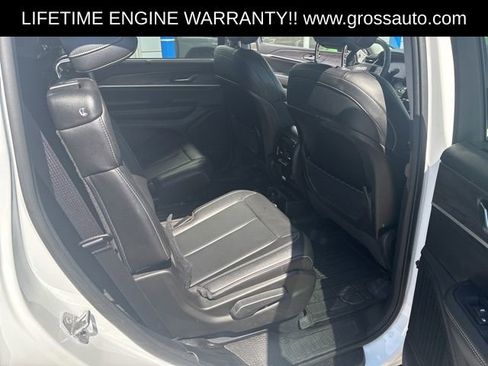 Used 2023 Jeep Grand Cherokee L Limited w/ Luxury Tech Group II image 36