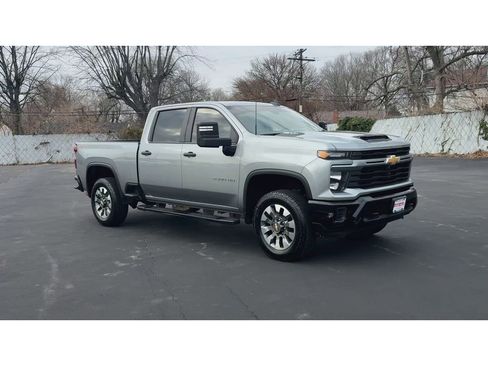 Certified 2025 Chevrolet Silverado 2500 Custom w/ Custom Convenience Package image 2