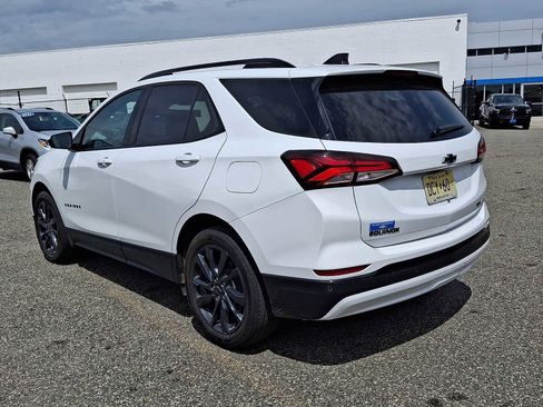 Used 2024 Chevrolet Equinox RS w/ LPO, Floor Liner Package AWD/4WD image 3