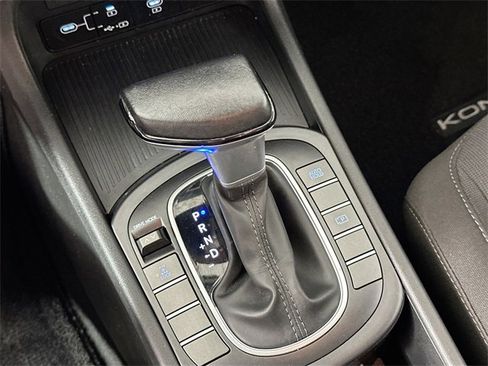 Used 2024 Hyundai Kona SEL image 14