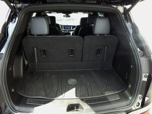 Used 2023 Buick Enclave Essence w/ Experience Buick Package image 31