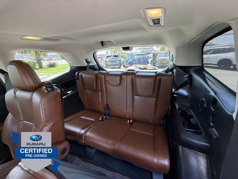 Used 2023 Subaru Ascent Touring AWD/4WD image 14