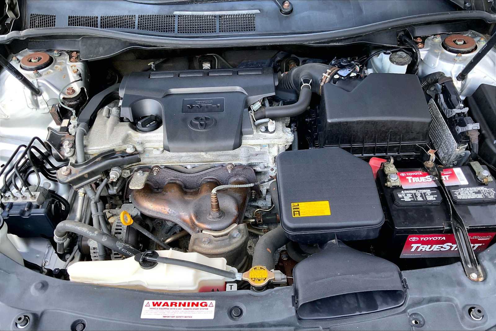 Used 2012 Toyota Camry LE FWD image 30