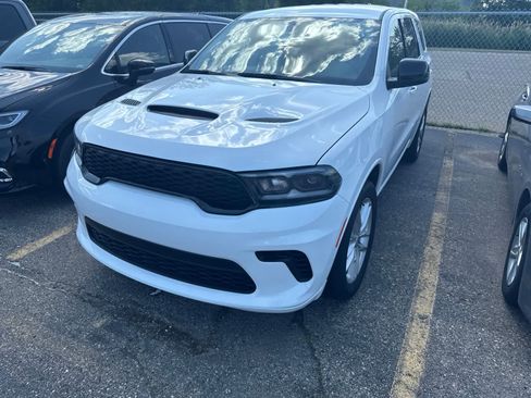 Used 2025 Dodge Durango GT AWD/4WD image 1