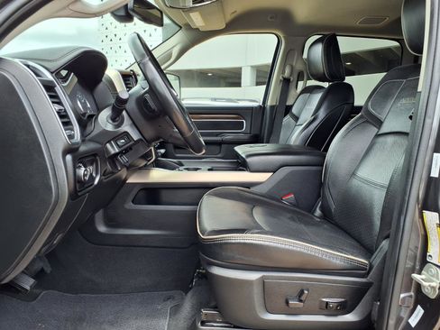 Used 2024 RAM 2500 Laramie AWD/4WD image 19