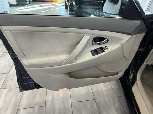 Used 2007 Toyota Camry CE image 12