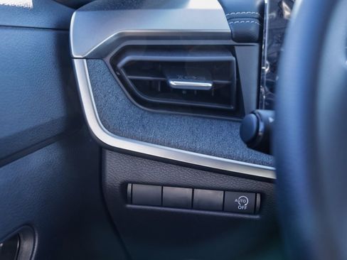 New 2026 Nissan Kicks SV image 32