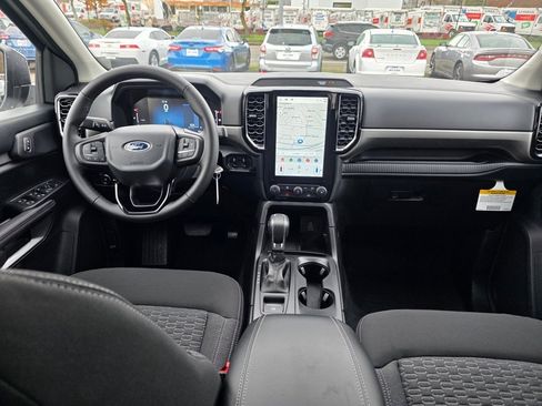 New 2025 Ford Ranger XLT w/ FX4 Off-Road Package image 8