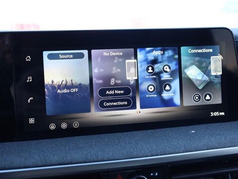 New 2026 Nissan Kicks SV image 11