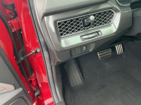 Used 2025 Acura Integra A-Spec image 11