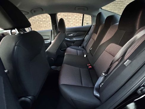 New 2026 Nissan Sentra SR w/ Floor Mat Package FWD image 8