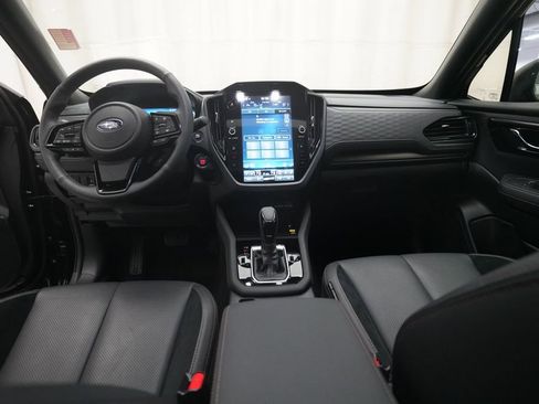 Certified 2025 Subaru Forester Touring AWD/4WD image 5