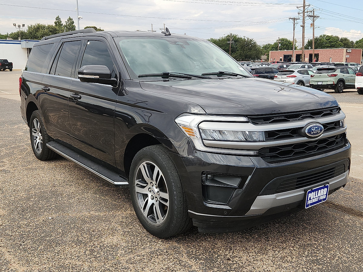 Certified 2023 Ford Expedition Max XLT RWD image 4