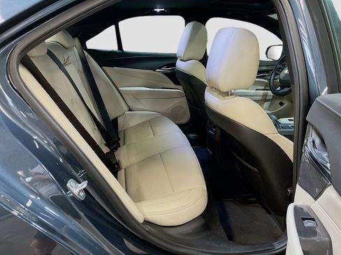 Used 2025 Cadillac CT4 Premium Luxury RWD image 29