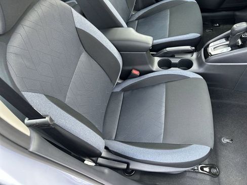 New 2025 Nissan Versa SV w/ Trunk Package FWD image 26