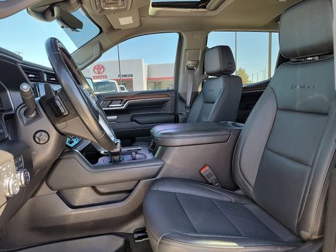 Used 2024 GMC Sierra 1500 Denali w/ Denali Reserve Package image 12