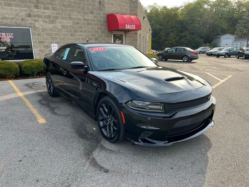 Used 2021 Dodge Charger GT w/ Blacktop Package image 3