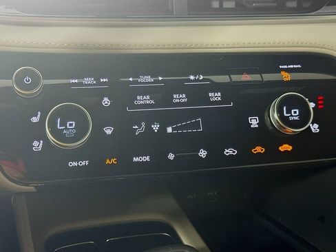 Used 2026 INFINITI QX60 Autograph w/ Dark Cargo Package image 20