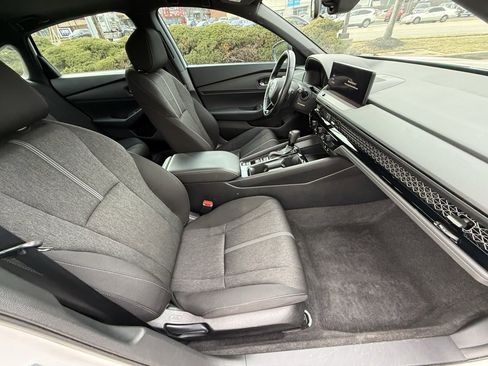 Used 2023 Honda Accord Sport image 41