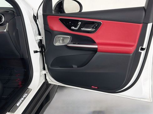 Certified 2024 Mercedes-Benz GLC 43 AMG 4MATIC image 24