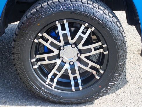 Used 2019 RAM 1500 Express w/ Express Value Package image 40