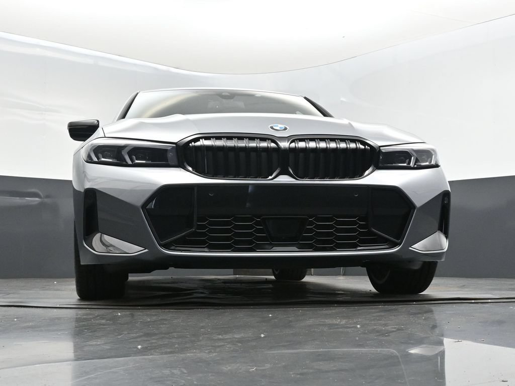 Used 2026 BMW 330i Sedan w/ M Sport Package RWD image 46