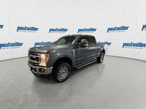 Used 2022 Ford F250 XLT w/ XLT Premium Package image 5