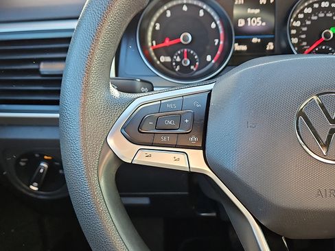 Certified 2021 Volkswagen Atlas Cross Sport S image 16