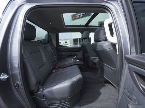 Used 2024 Toyota Tundra Limited image 41