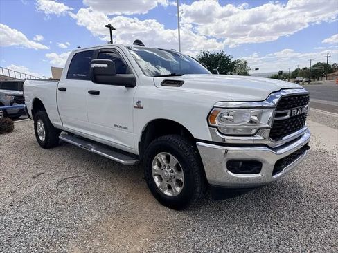 Used 2024 RAM 2500 Big Horn w/ Off Road Package AWD/4WD image 2