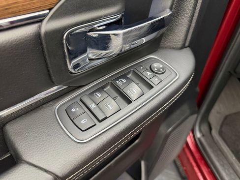 Used 2018 RAM 2500 Laramie w/ Sport Appearance Group AWD/4WD image 12