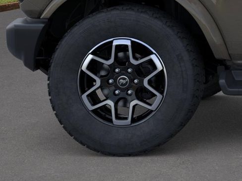New 2026 Ford Bronco Outer Banks AWD/4WD image 21