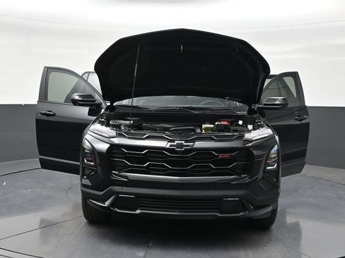 Used 2026 Chevrolet Equinox RS FWD image 33