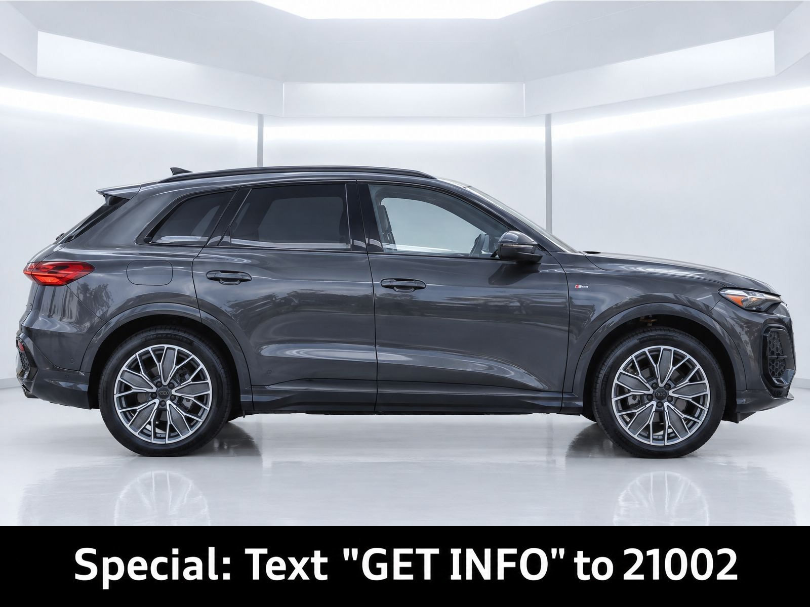 New 2026 Audi Q5 Premium Plus AWD/4WD image 3