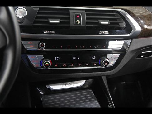 Used 2021 BMW X3 xDrive30i w/ Convenience Package (ZC2) AWD/4WD image 14