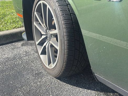 Used 2023 Dodge Challenger R/T RWD image 10