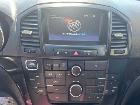 Used 2012 Buick Regal GS image 22