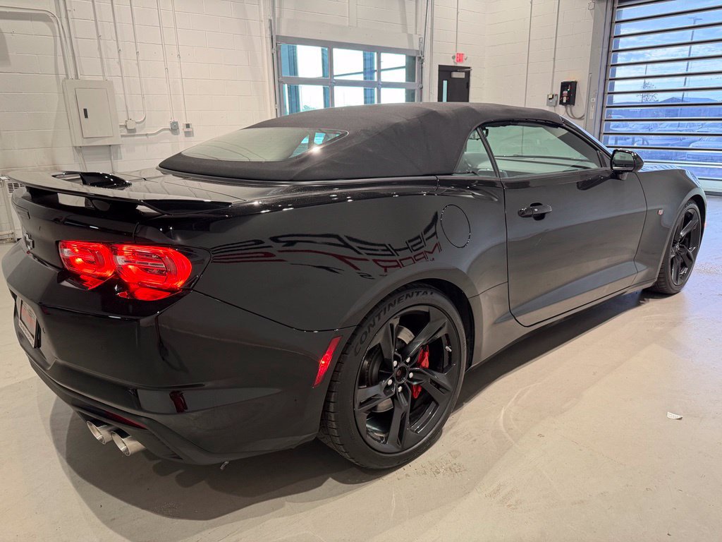 Used 2023 Chevrolet Camaro SS RWD image 9