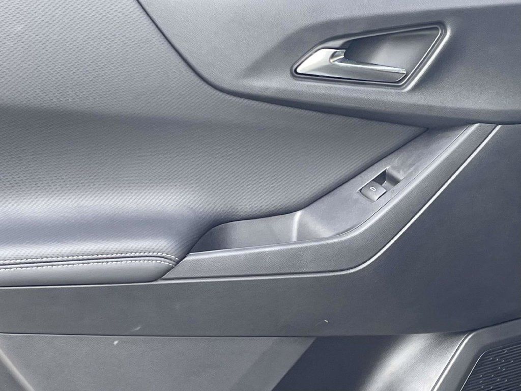 Used 2026 Chevrolet Equinox LT w/ Midnight Edition FWD image 20