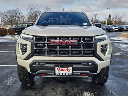 New 2026 GMC Canyon AT4 image 3