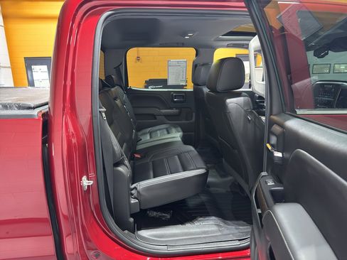 Used 2019 GMC Sierra 2500 Denali w/ Duramax Plus Package image 20